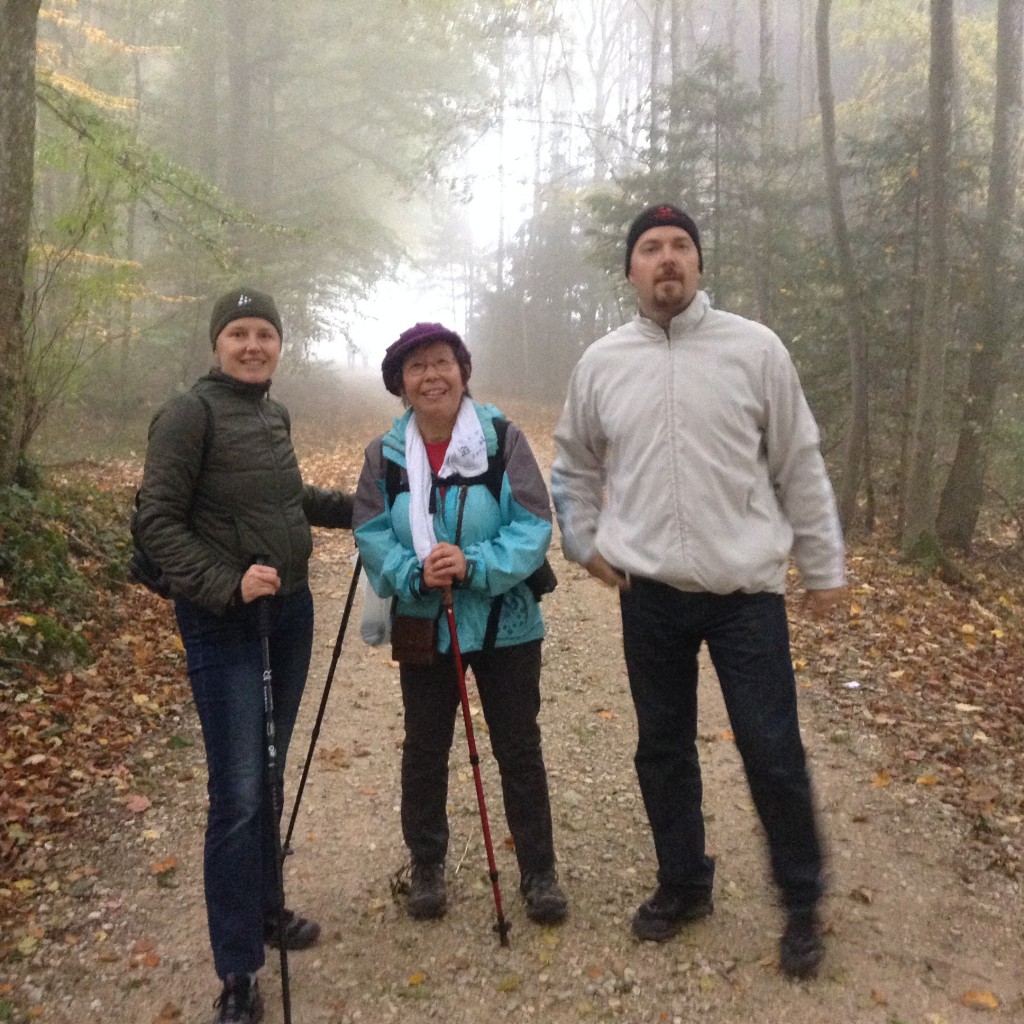 Katja, Michiko, Dima: Seltsam, im Nebel zu wandern...