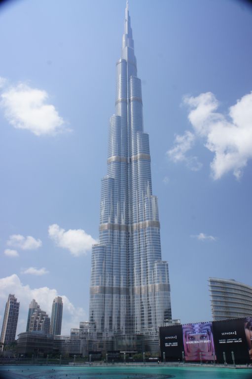 Dubai - Burj Khalifa, 828 m