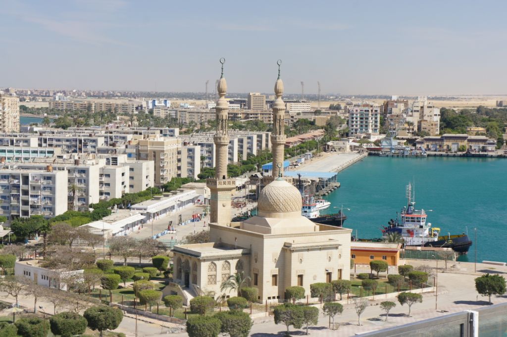 Suez mit Moschee